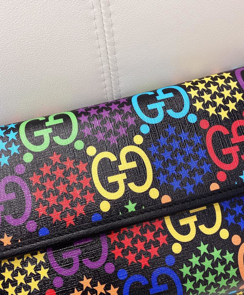 Gucci GG Psychedelic Belt Bag Green - Image 6