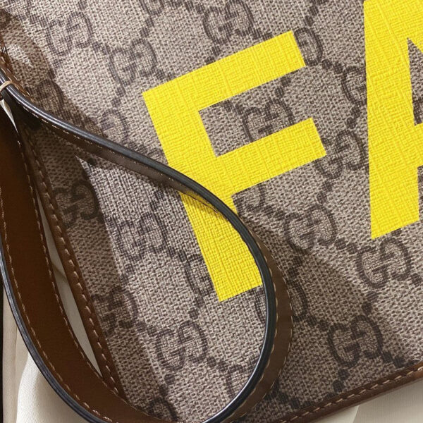 gucci print pouch