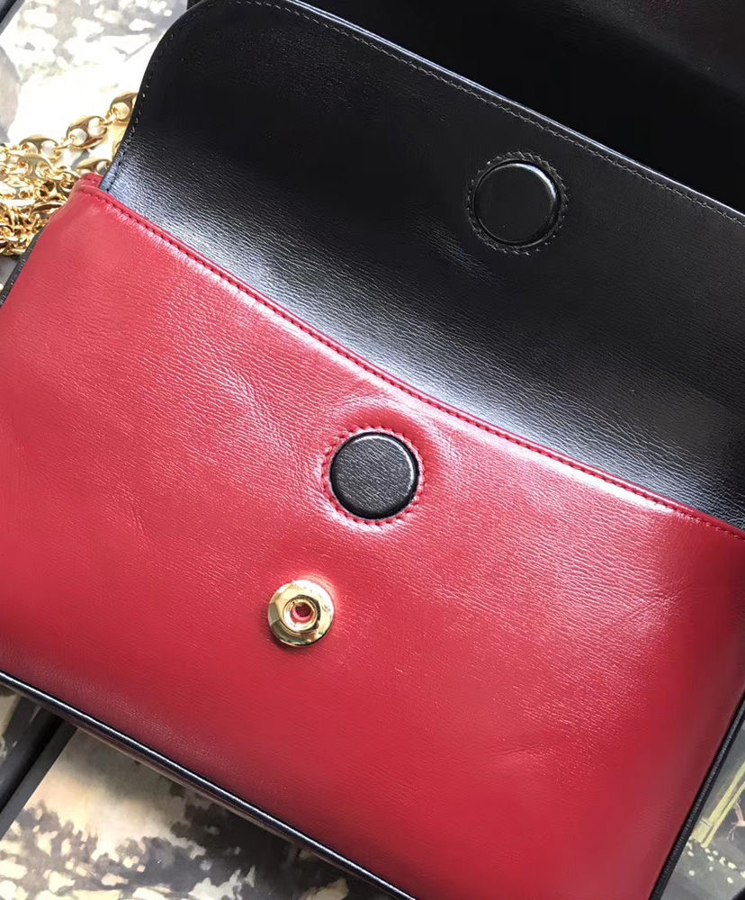 Gucci Leather small shoulder bag Red AlimorLuxury