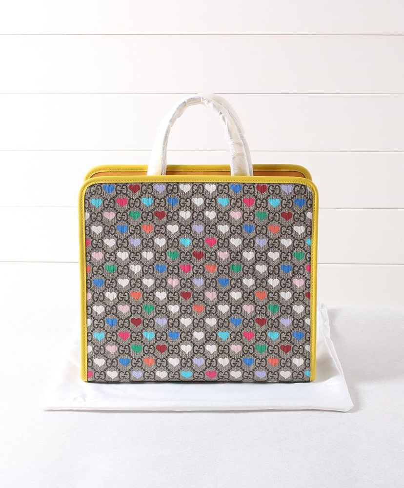 Gucci Children's GG hearts tote bag Yellow - Image 3
