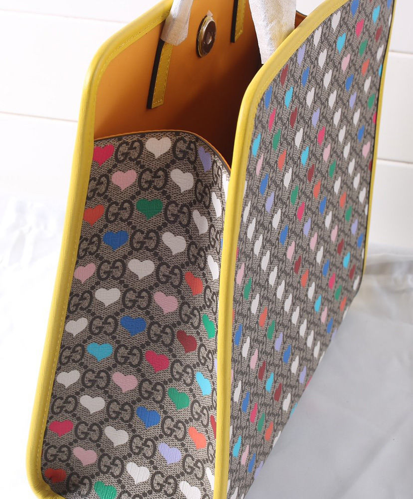 Gucci Children's GG hearts tote bag Yellow - Image 6