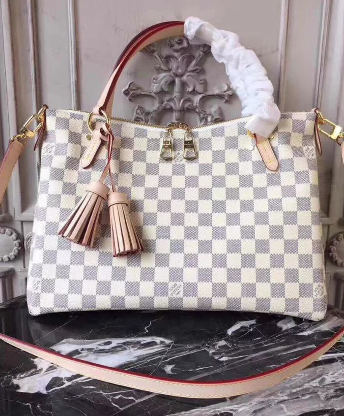 Louis Vuitton Lymington White