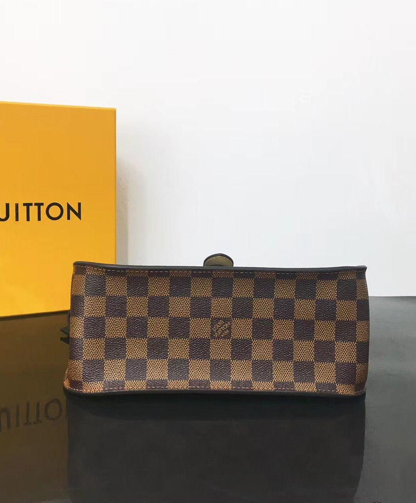 Louis Vuitton Beaumarchais Black - Image 3