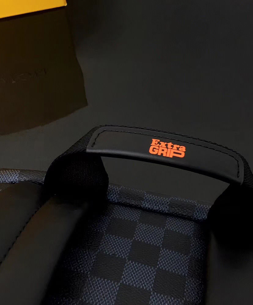 Louis Vuitton Damier Cobalt Race Discovery Backpack PM Black - Image 5