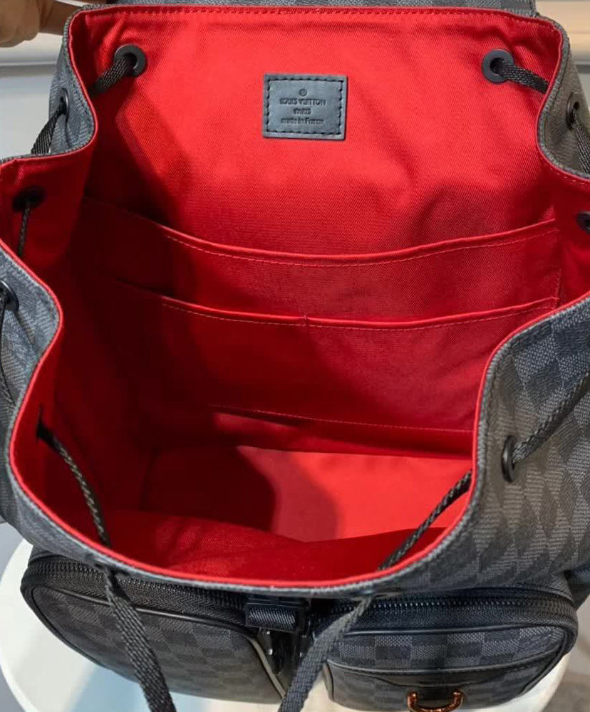 Louis Vuitton Utility Backpack Black - Image 9