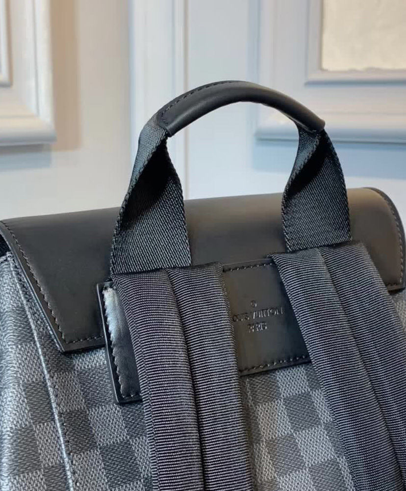 Louis Vuitton Utility Backpack Black - Image 8