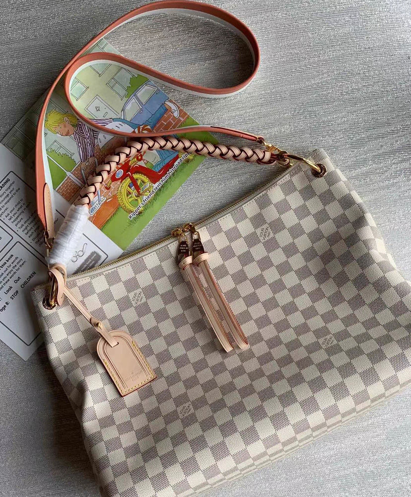 Louis Vuitton Beaubourg Hobo MM White - Image 5