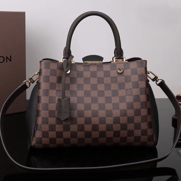Louis Vuitton Brittany Black