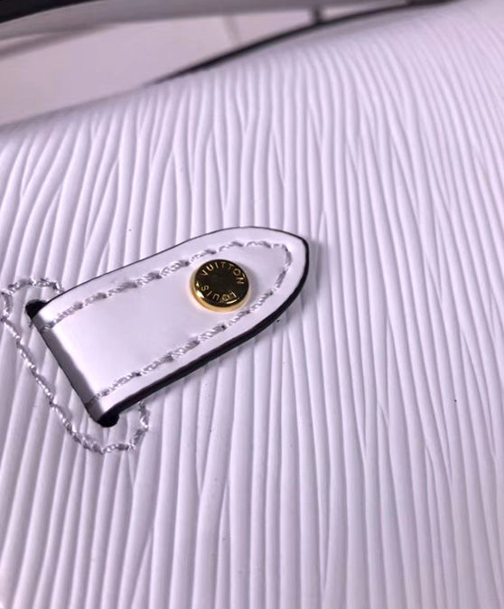 Louis Vuitton Boccador White - Image 6