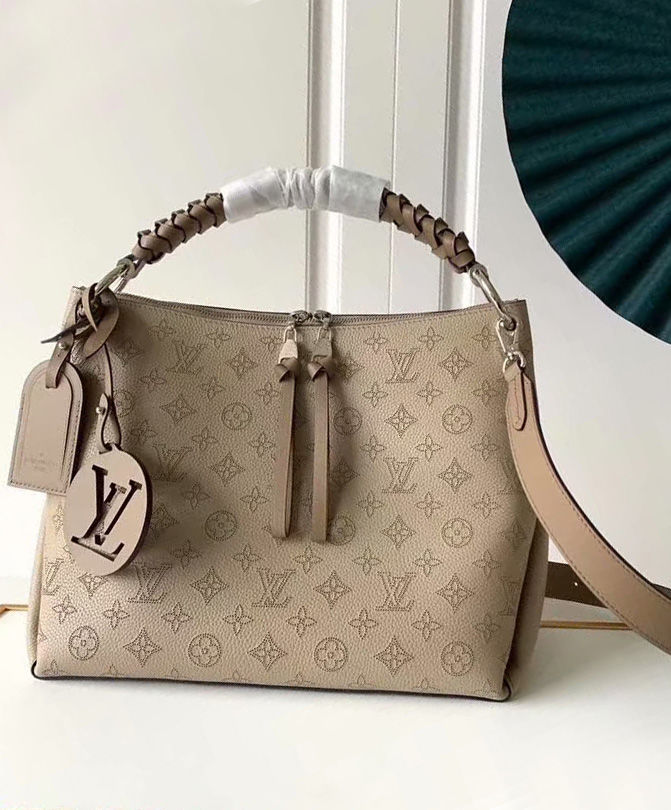 LOUIS VUITTON Mahina Beaubourg Hobo MM Galet 678886