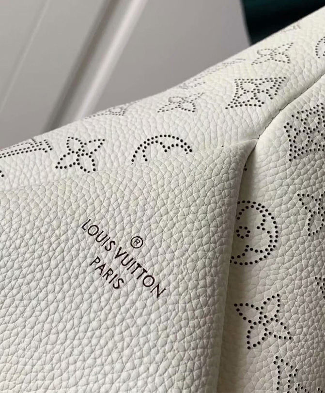 Louis Vuitton Beaubourg Hobo MM White - Image 8