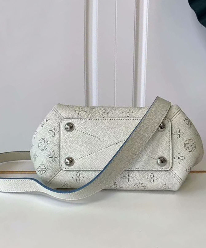 Louis Vuitton Babylone Chain BB White - Image 4