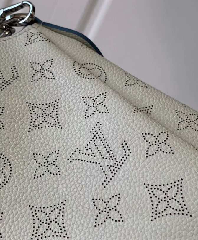 Louis Vuitton Babylone Chain BB White - Image 5