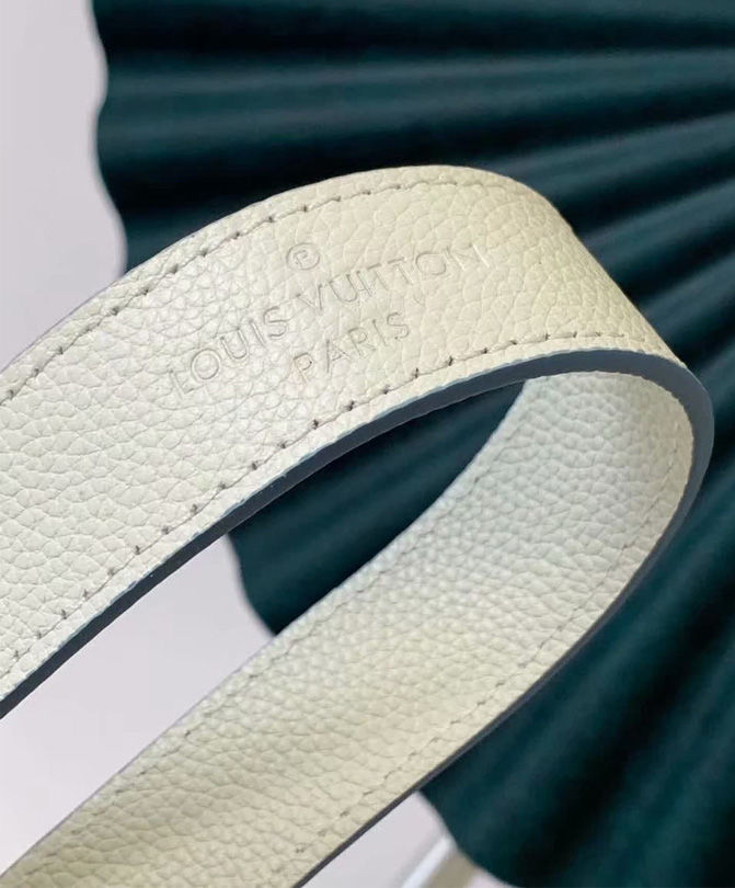 Louis Vuitton Babylone Chain BB White - Image 6