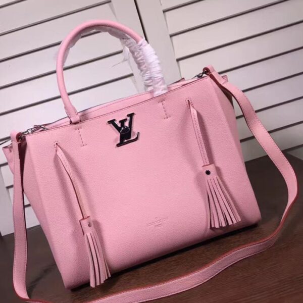 Louis Vuitton Lockmeto Pink