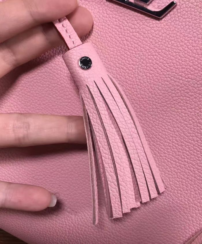 Louis Vuitton Lockmeto Pink - Image 4