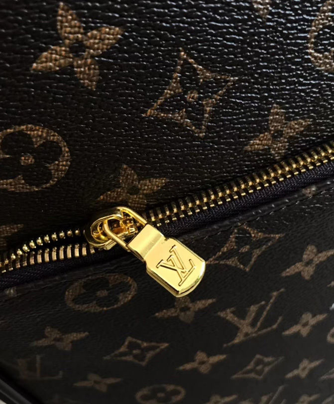 Louis Vuitton Pegase Legere 50 Brown - Image 6