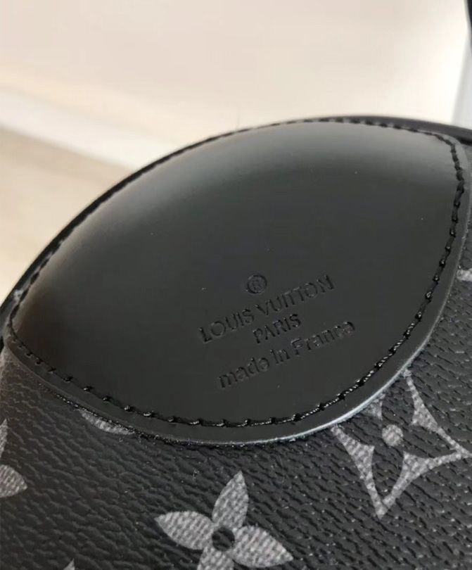 Louis Vuitton Horizon 50 Black - Image 5