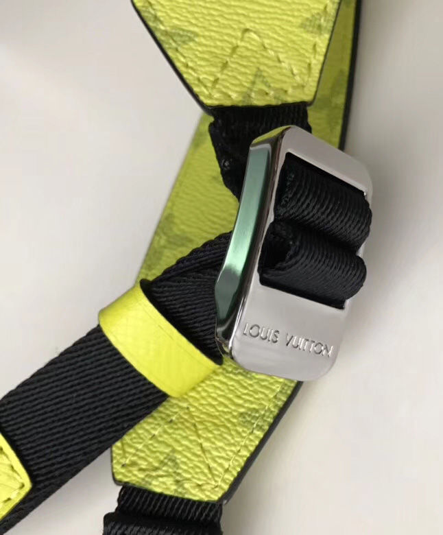 Louis Vuitton Outdoor Messenger Yellow - Image 5