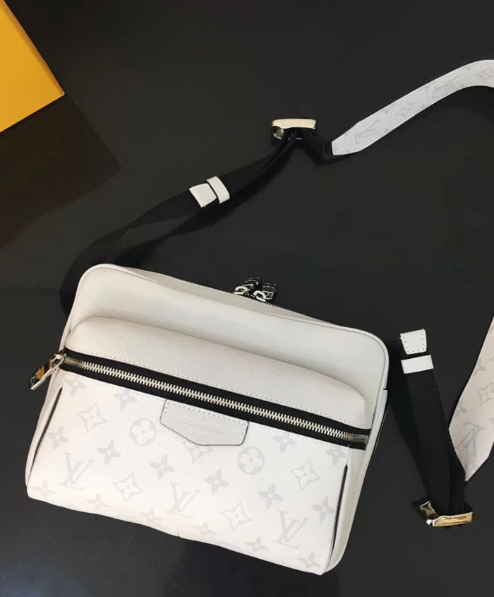 Louis Vuitton Outdoor Messenger White - Image 2