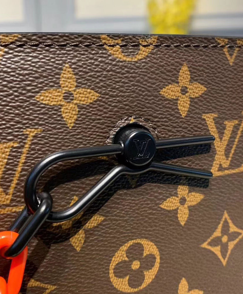 Louis Vuitton Sac Plat Brown - Image 7