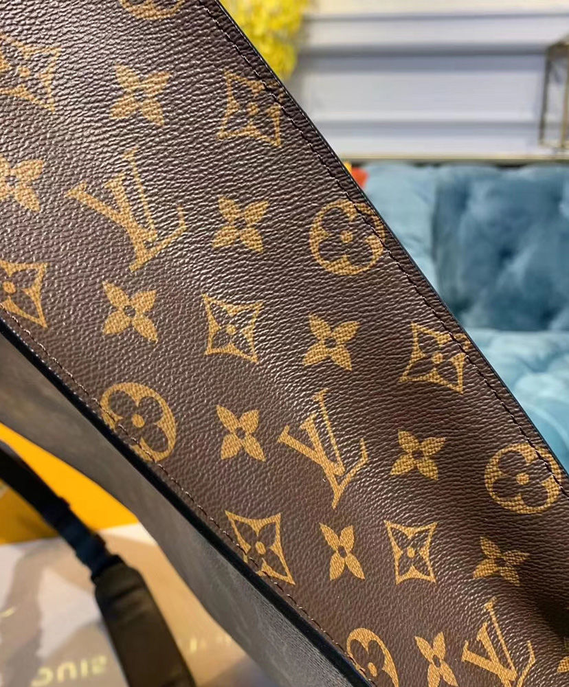 Louis Vuitton Sac Plat Brown - Image 8