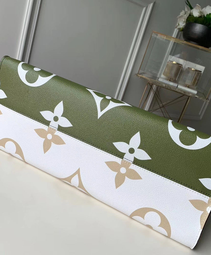 Louis Vuitton Onthego Cream - Image 5