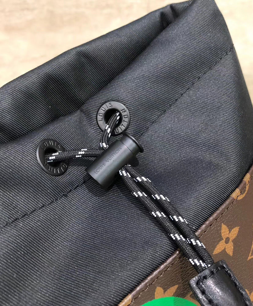 Louis Vuitton Chalk Sling Bag Brown - Image 6