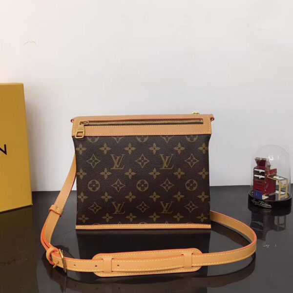 Louis Vuitton Saumur Messenger PM