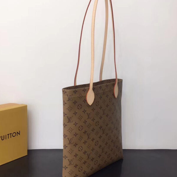 Louis Vuitton Tote Apricot