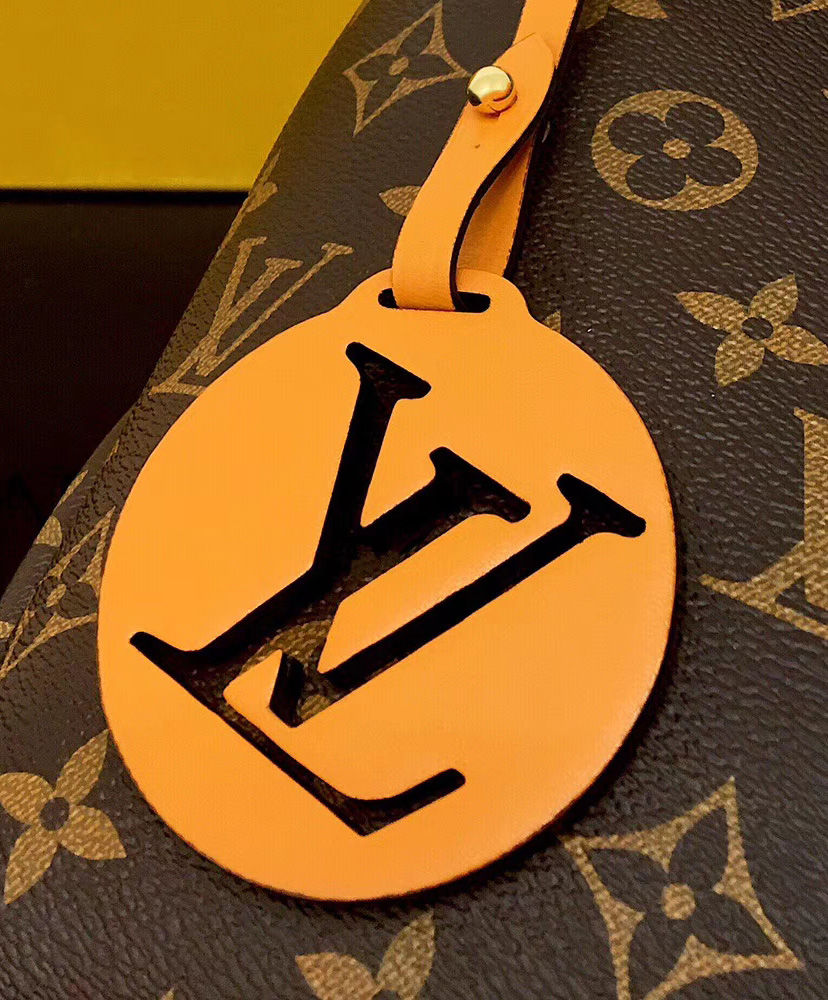 Louis Vuitton Beaubourg Hobo Mini Brown - Image 5