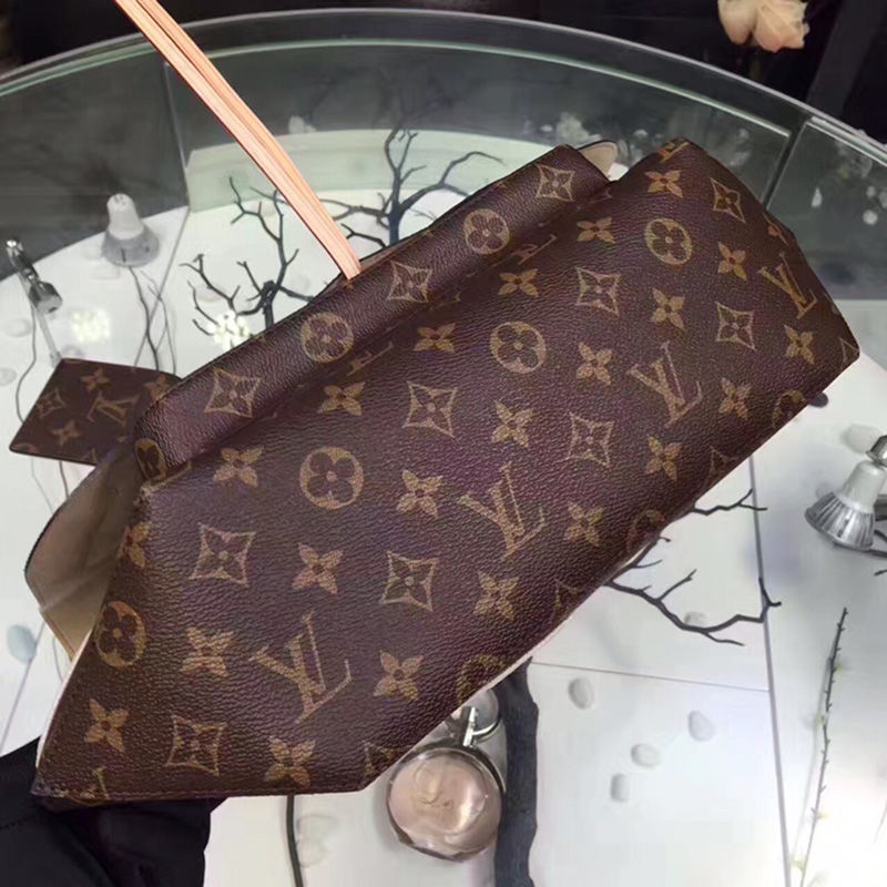 Louis Vuitton Cindy Sherman Camera Limited Edition Brown - Image 5