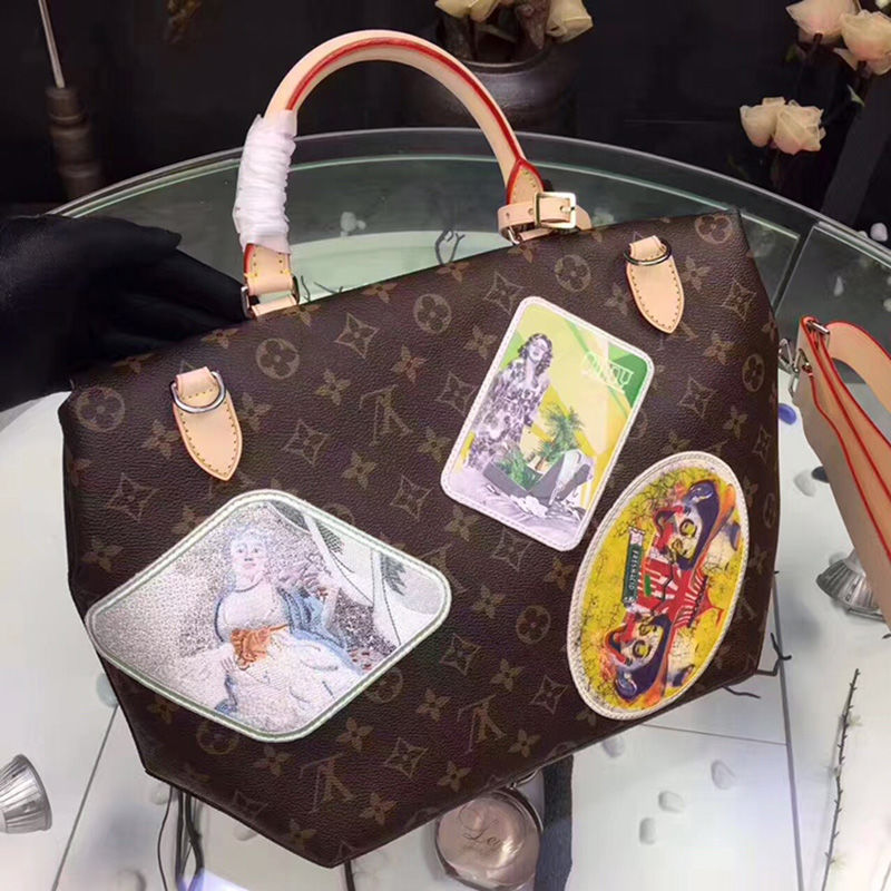 Louis Vuitton Cindy Sherman Camera Limited Edition Brown - Image 6