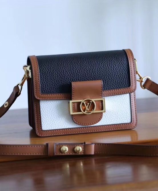 Louis Vuitton Mini Dauphine Black