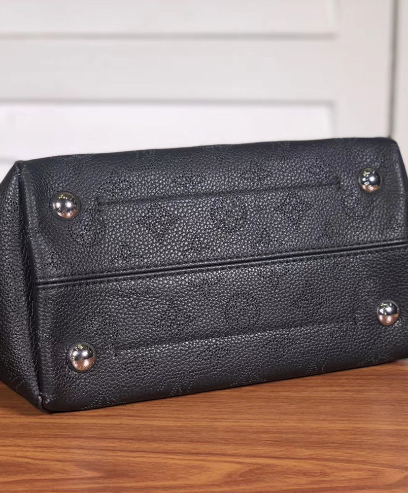 Louis Vuitton Hina PM Black - Image 5