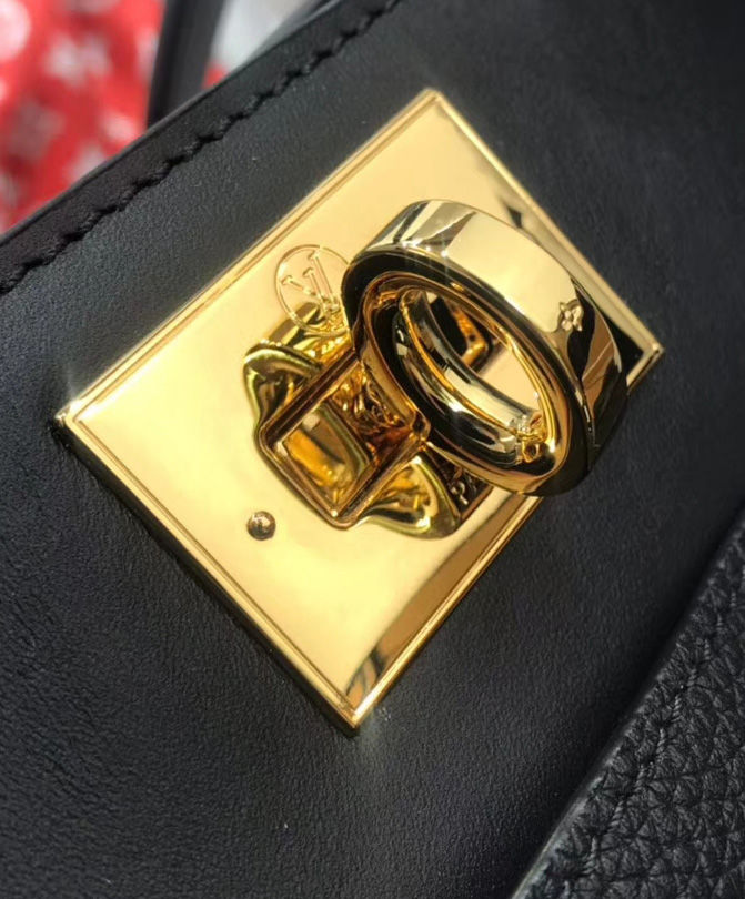 Louis Vuitton On My Side Black - Image 5