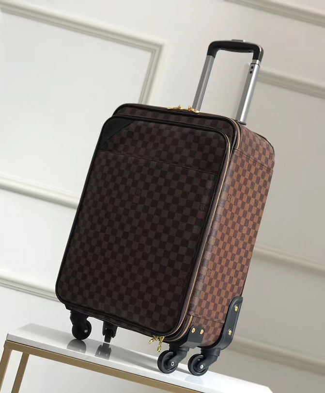 Louis Vuitton Pegase Legere Business Black