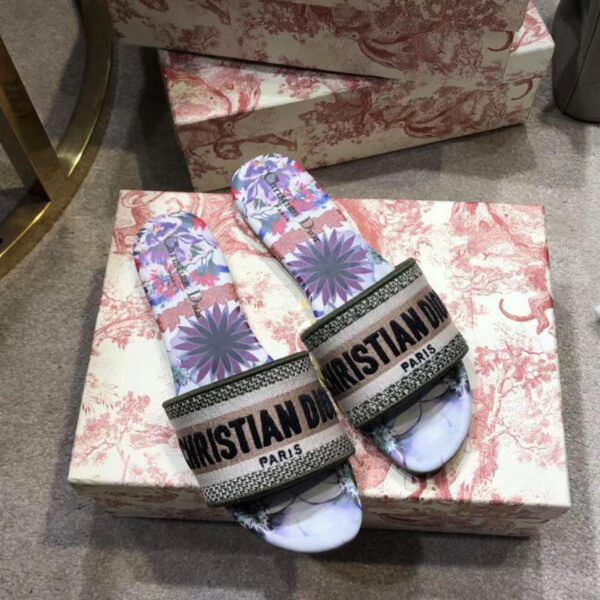 Christian Dior Women's D-Way Kaleidiorscopic Slide Apricot