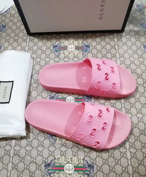 Gucci Unisex rubber GG slide sandal Pink - Image 5