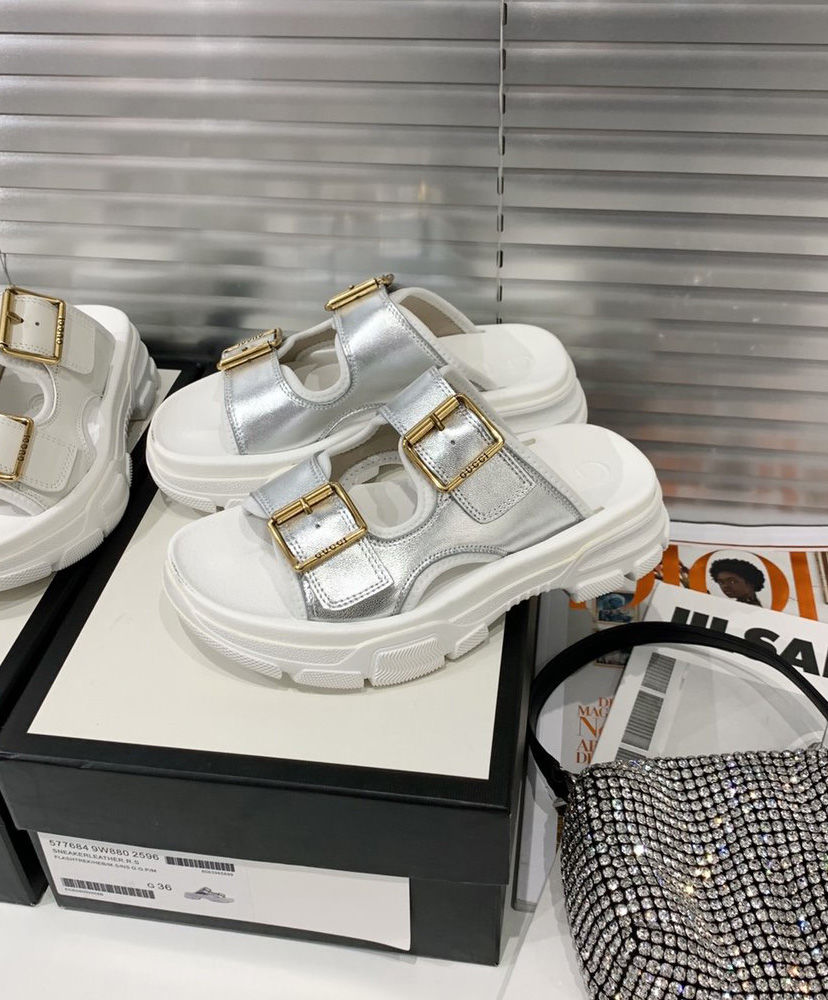 Gucci Women's Leather Slide 602177 Silver - Image 3