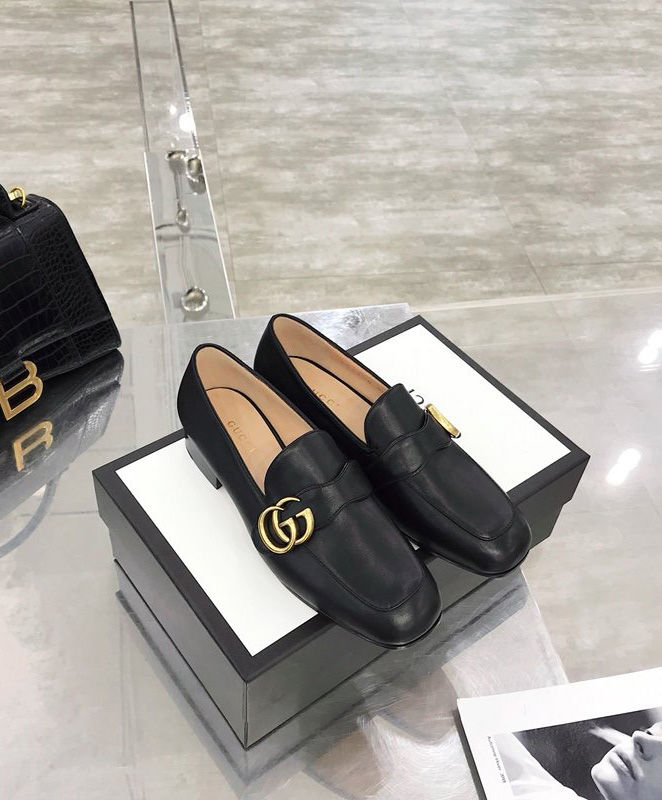 Gucci Leather loafer with Double G Black - Image 5