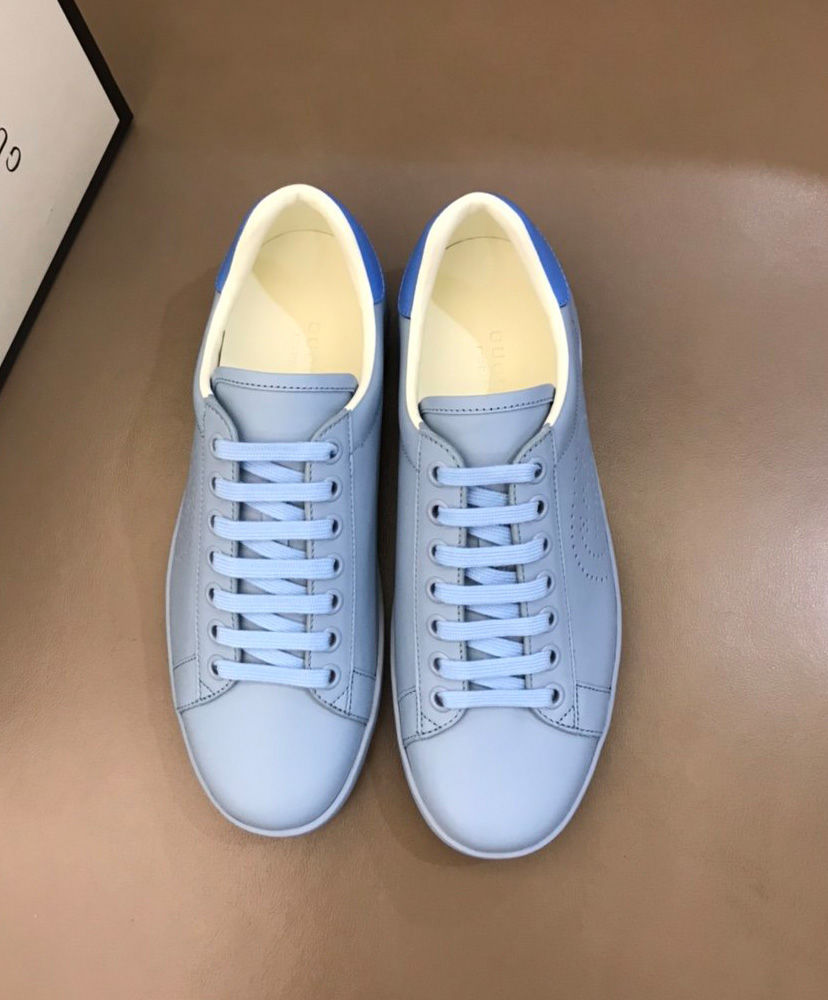 Gucci Unisex Ace sneaker with Interlocking G Blue