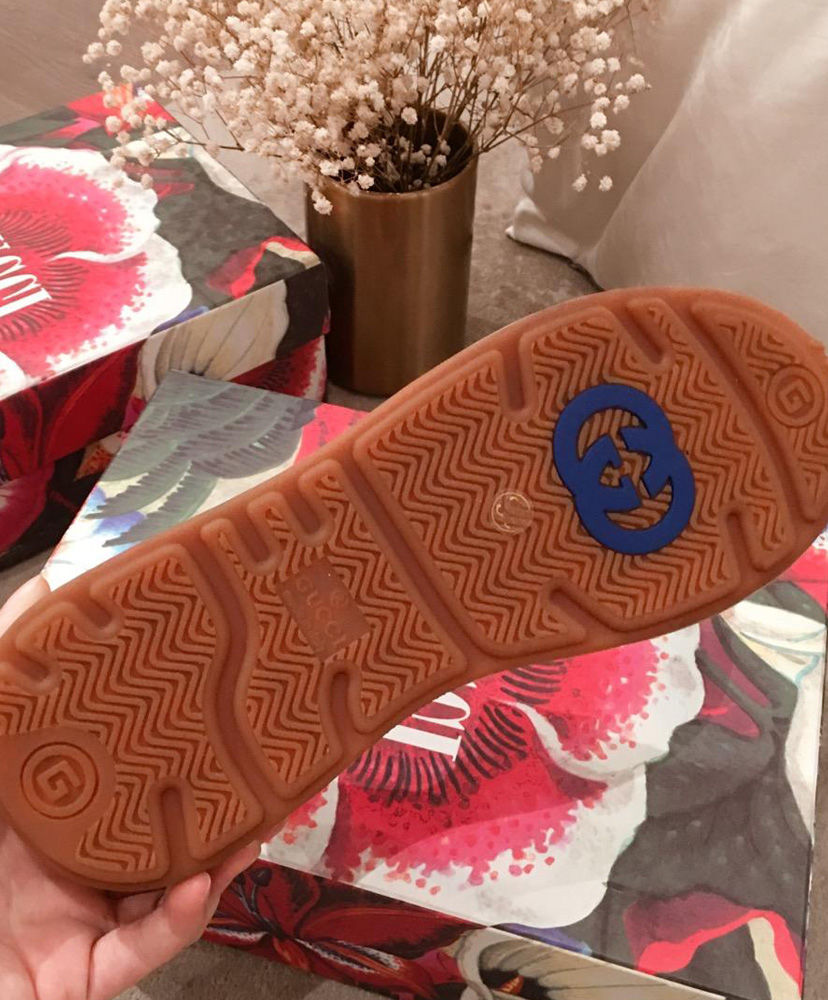 Gucci Women's Ultrapace sneaker 592348 - Image 9