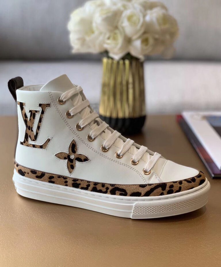 louis vuitton boots white laces