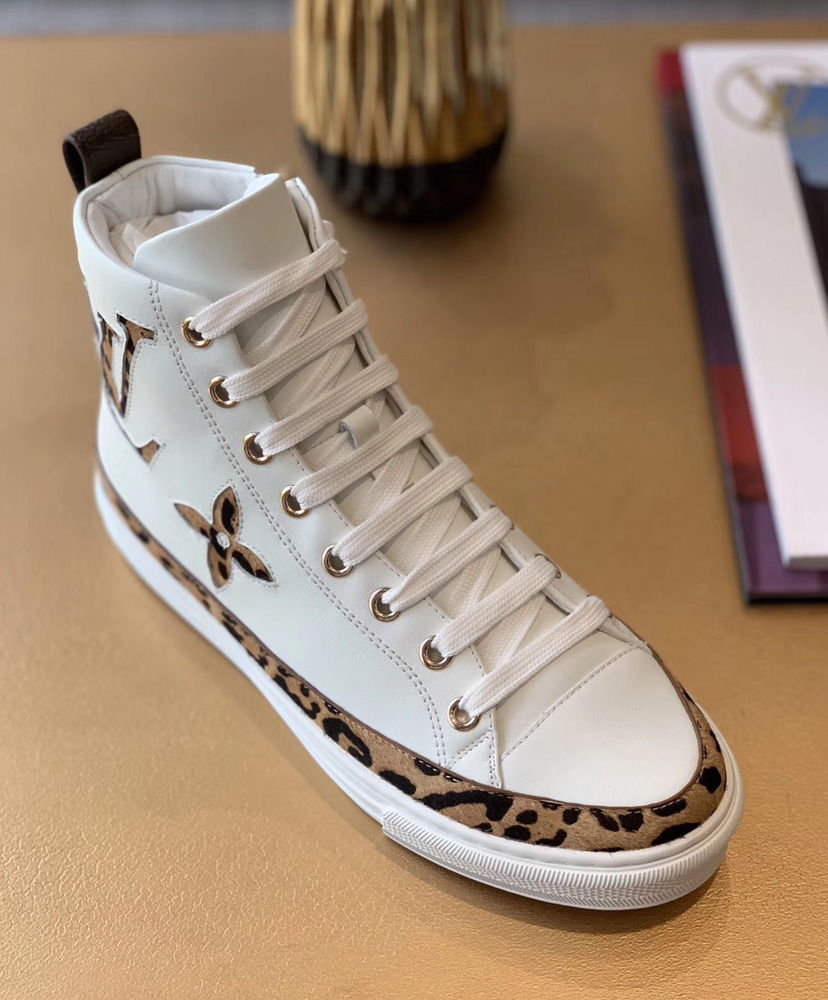 Louis Vuitton Women's Stellar Sneaker Boot 1A5NP8 White - AlimorLuxury