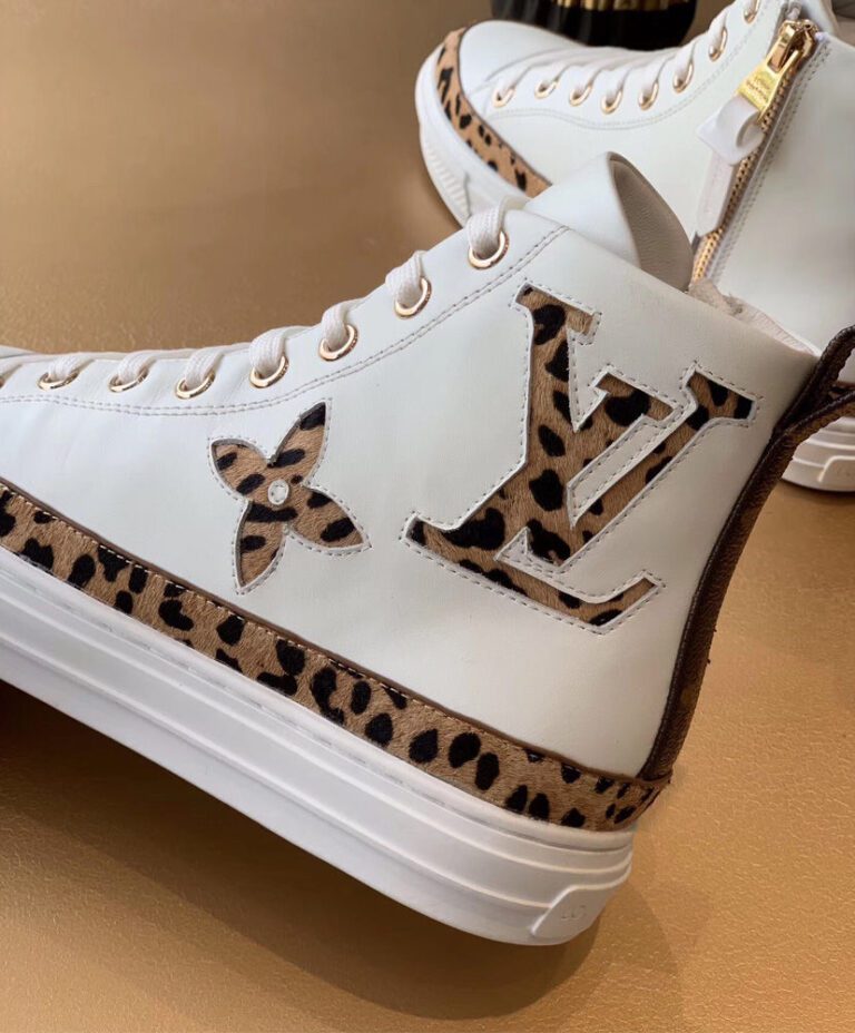 Louis Vuitton Women's Stellar Sneaker Boot 1A5NP8 White - AlimorLuxury