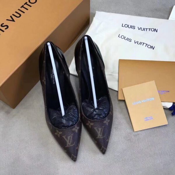 Louis Vuitton Women's Cherie Pump 1A4W3Z Black