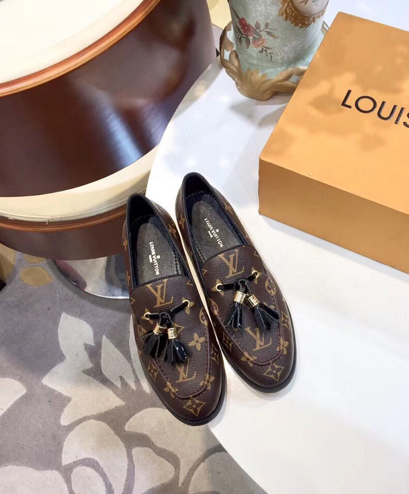 Louis Vuitton Flat Shoes  Natural Resource Department