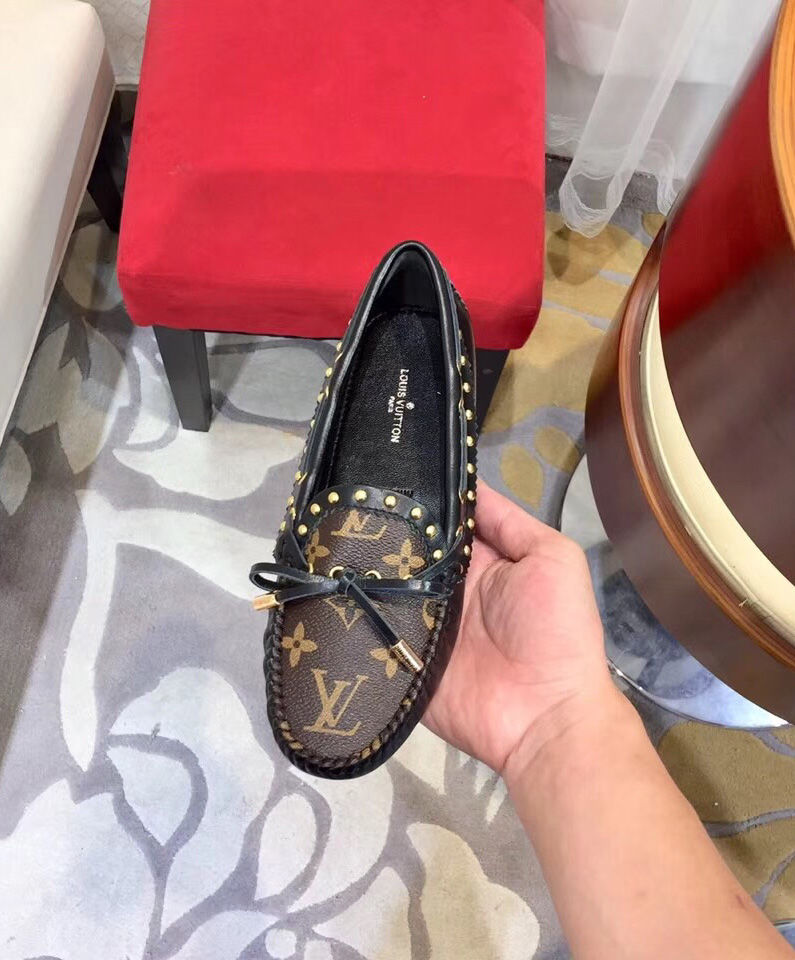 dreamy flat loafer louis vuitton