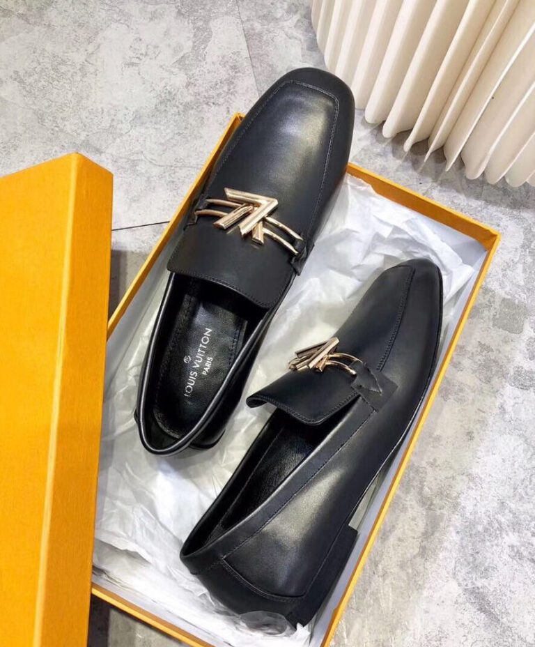upper case flat loafer